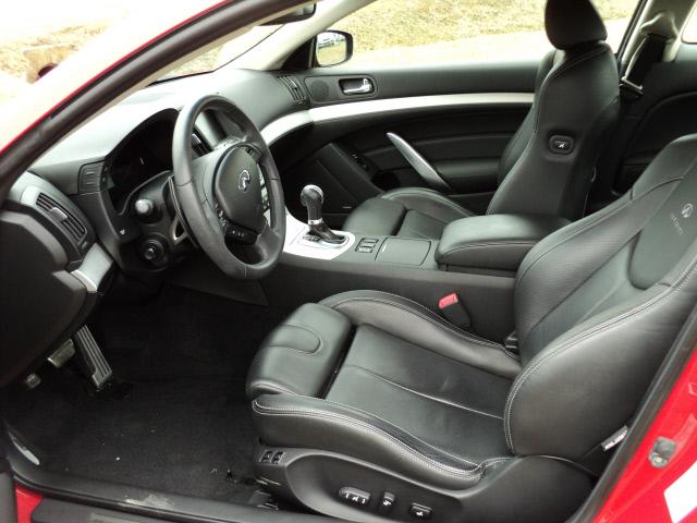 Infiniti G37 2008 photo 2