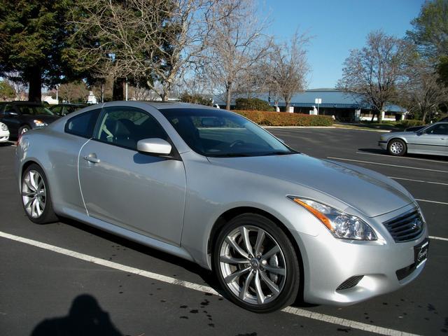 Infiniti G37 2008 photo 1