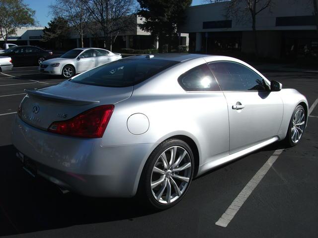 Infiniti G37 2008 photo 3