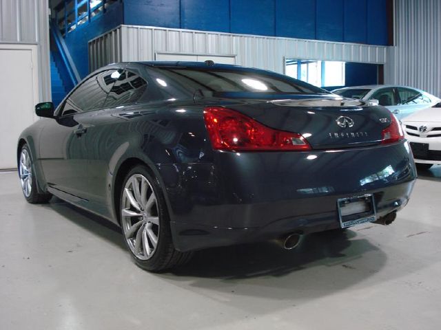 Infiniti G37 2008 photo 4