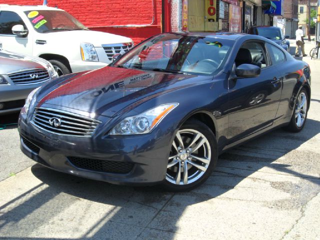 Infiniti G37 2008 photo 1