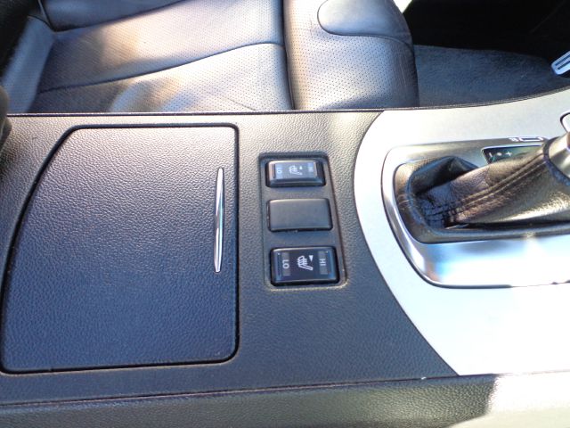 Infiniti G37 2008 photo 19