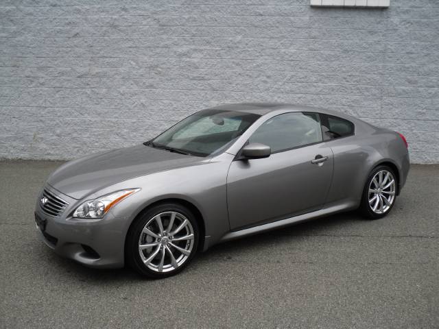 Infiniti G37 2008 photo 3