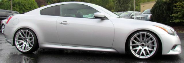 Infiniti G37 2008 photo 1