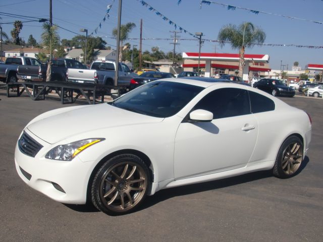 Infiniti G37 2008 photo 29