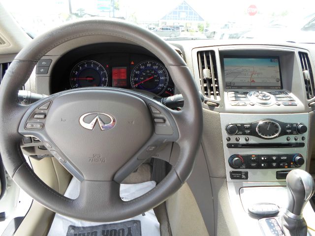 Infiniti G37 2008 photo 1