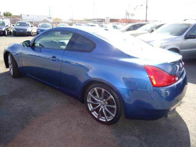 Infiniti G37 2008 photo 3