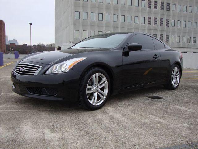 Infiniti G37 2008 photo 1