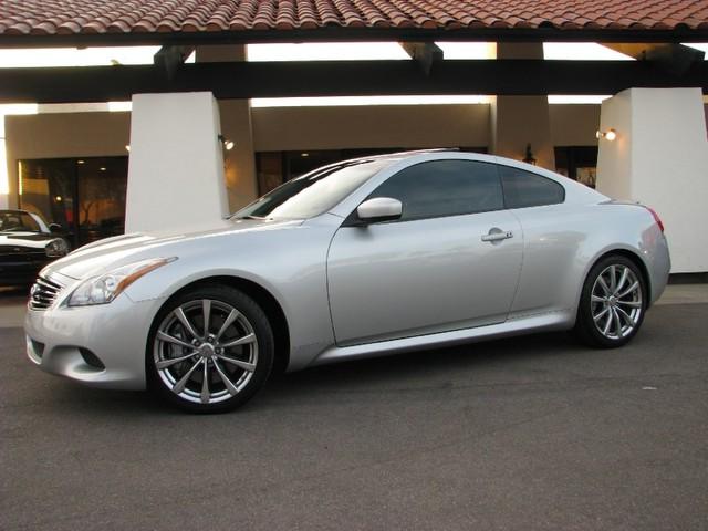 Infiniti G37 2008 photo 2