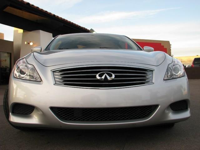 Infiniti G37 2008 photo 3