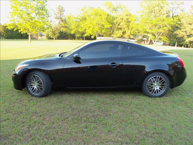 Infiniti G37 2008 photo 1