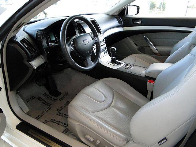 Infiniti G37 2008 photo 3