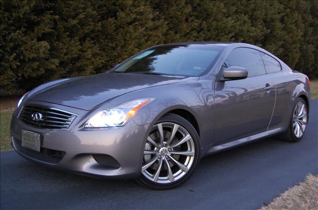 Infiniti G37 GSX Coupe