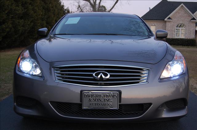 Infiniti G37 2008 photo 1