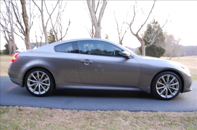 Infiniti G37 2008 photo 3