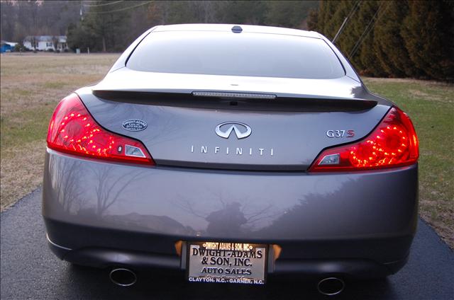 Infiniti G37 2008 photo 5