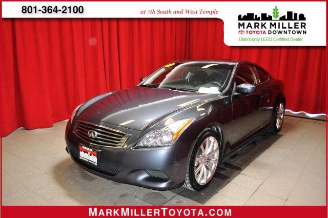 Infiniti G37 2008 photo 2