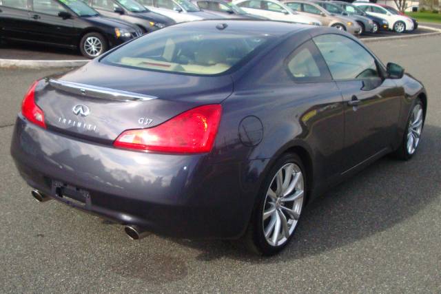 Infiniti G37 2008 photo 4