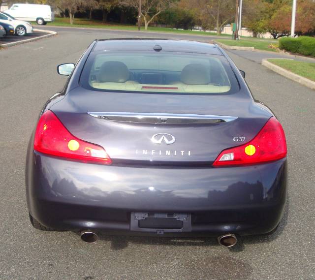 Infiniti G37 2008 photo 5