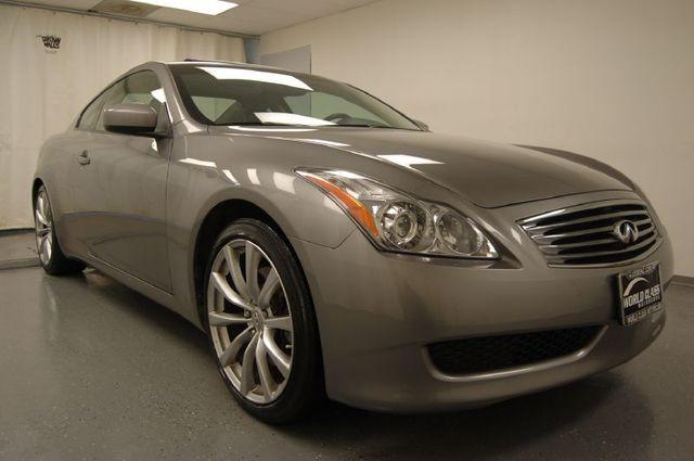 Infiniti G37 2008 photo 2