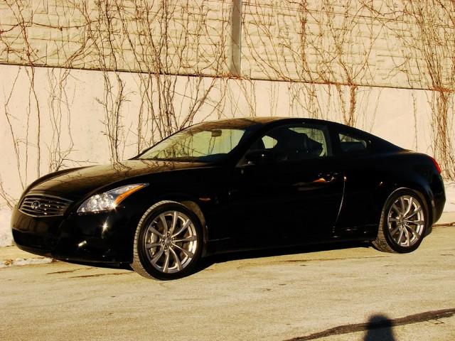 Infiniti G37 2008 photo 1