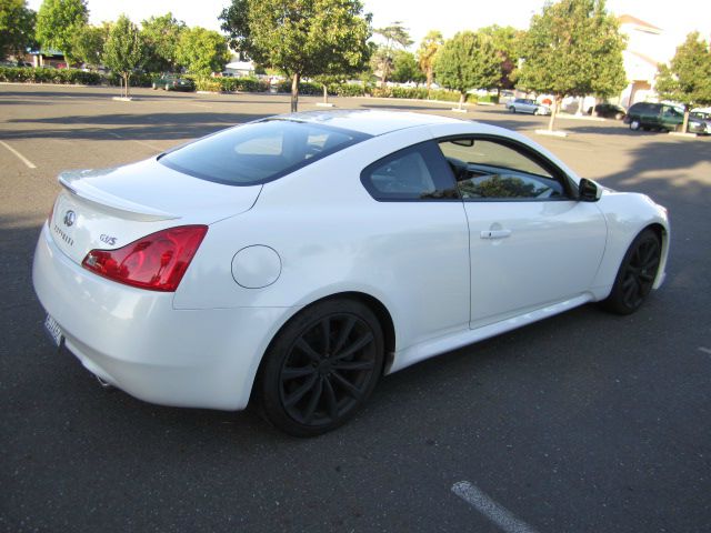 Infiniti G37 GL I4 Manual Coupe