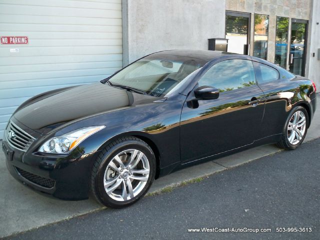 Infiniti G37 2009 photo 21