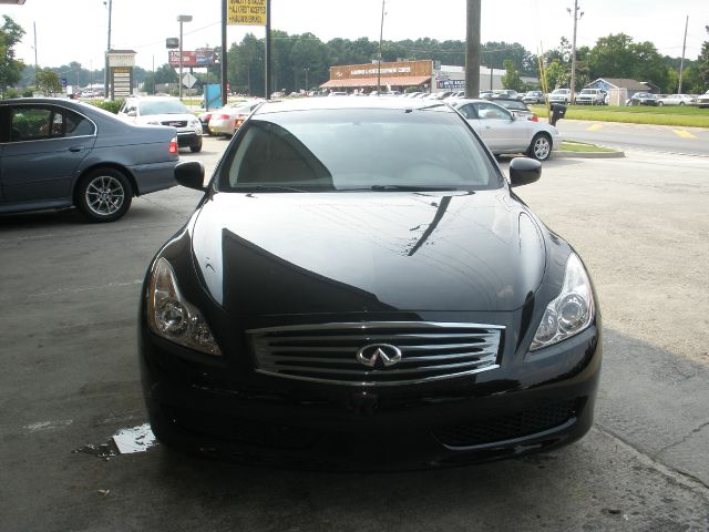 Infiniti G37 2009 photo 3