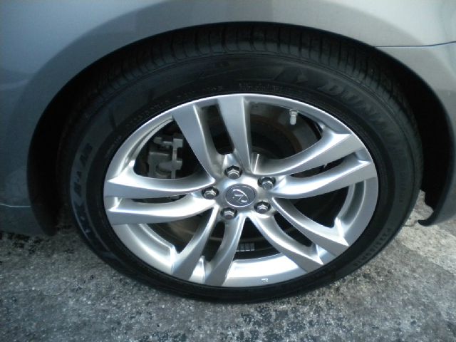 Infiniti G37 2009 photo 12