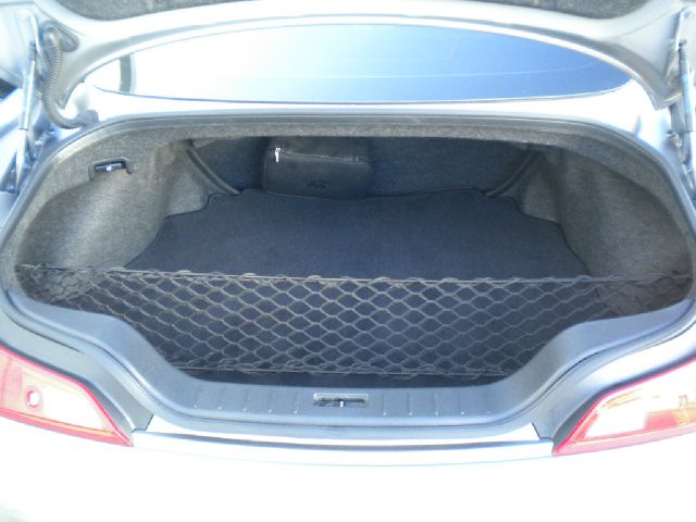 Infiniti G37 2009 photo 16