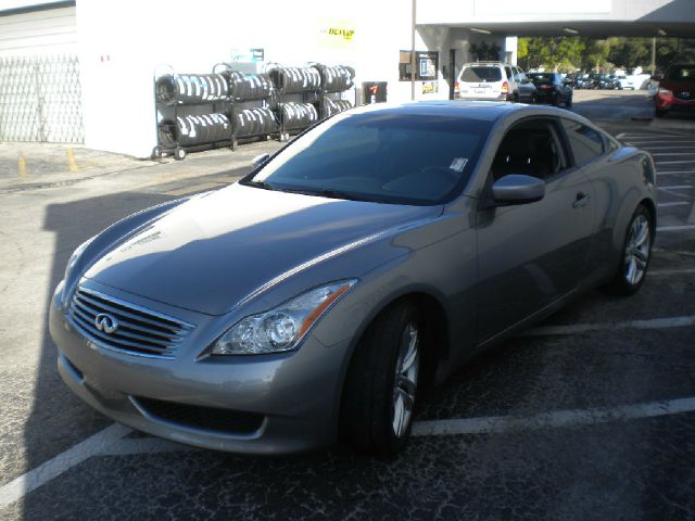 Infiniti G37 2009 photo 6