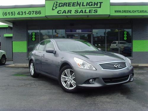 Infiniti G37 2010 photo 2