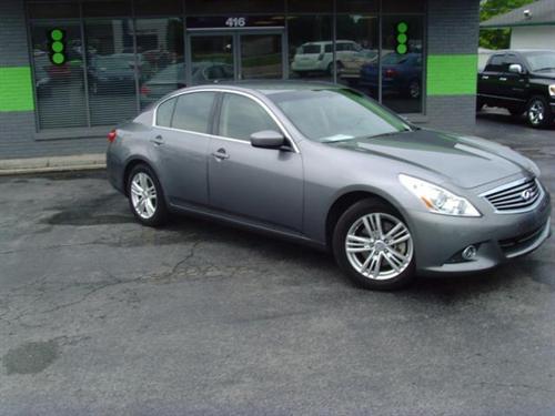 Infiniti G37 2010 photo 3