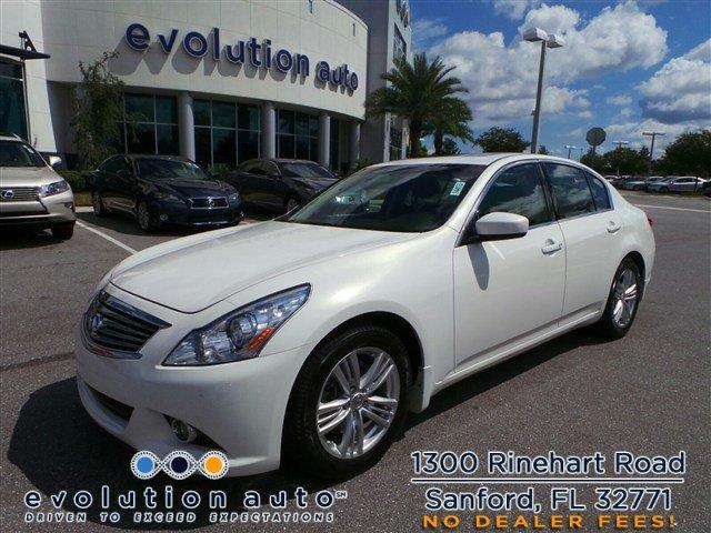 Infiniti G37 2010 photo 4