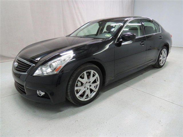 Infiniti G37 2010 photo 1