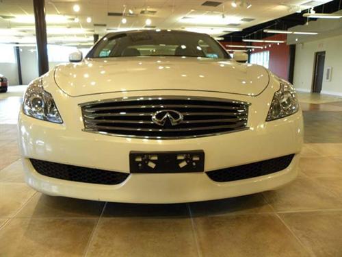 Infiniti G37 2010 photo 5