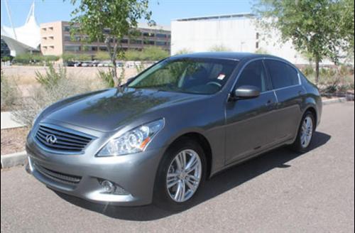 Infiniti G37 2010 photo 5