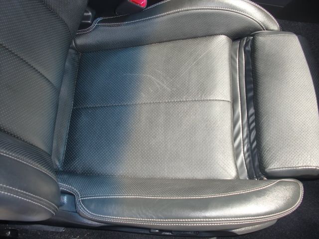 Infiniti G37 2011 photo 12