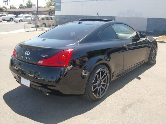 Infiniti G37 2011 photo 20