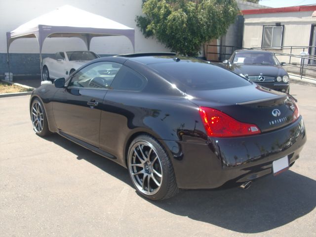 Infiniti G37 2011 photo 25