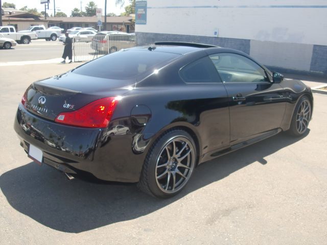 Infiniti G37 2011 photo 26