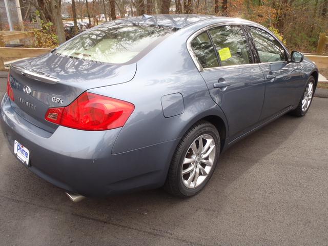 Infiniti G37x 2009 photo 5