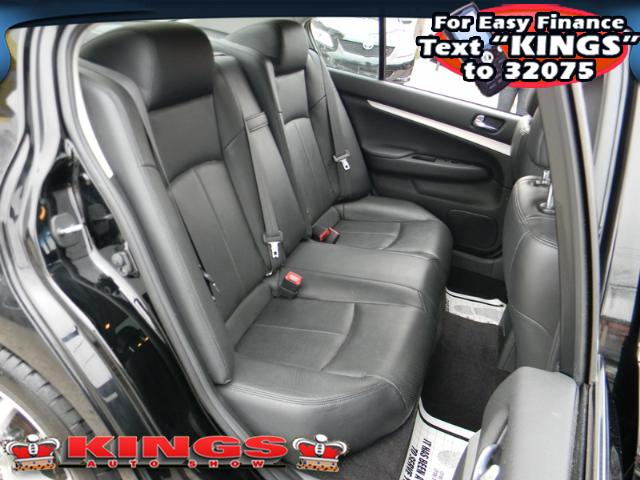 Infiniti G37x 2009 photo 4