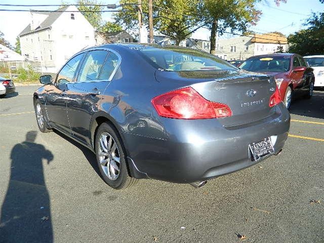 Infiniti G37x 2009 photo 4