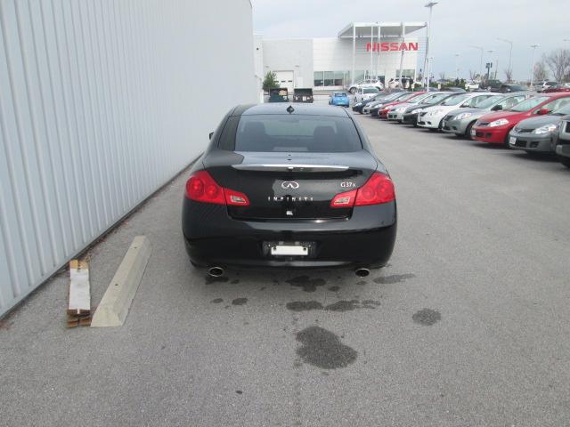 Infiniti G37x 2009 photo 3