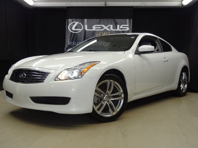 Infiniti G37x 2009 photo 1