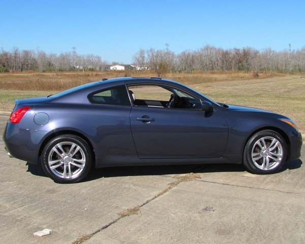 Infiniti G37x 2009 photo 3