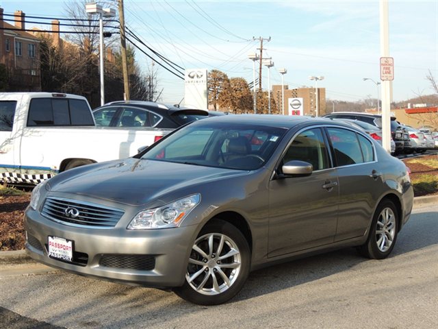 Infiniti G37x 2009 photo 1