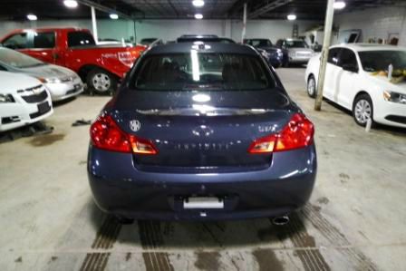 Infiniti G37x 2009 photo 2