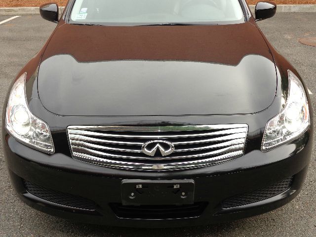 Infiniti G37x 2009 photo 1